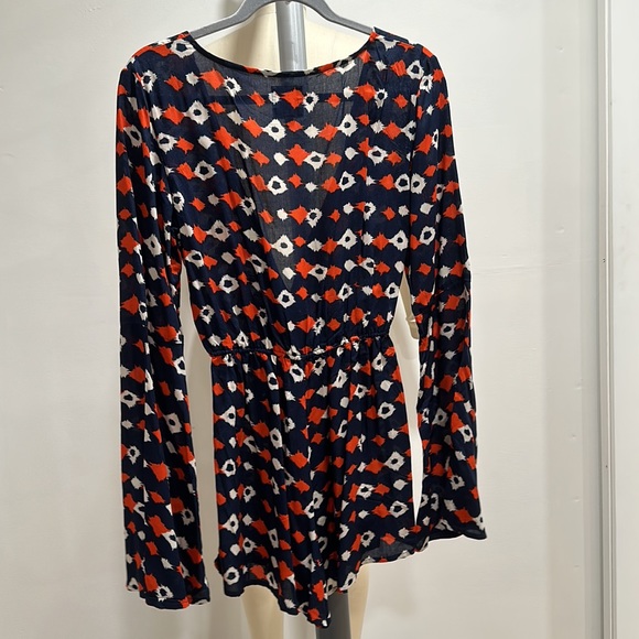 Patterned Romper - Picture 7 of 7